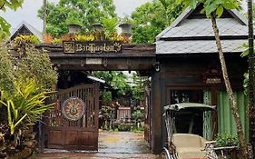 Bantunglom Resort